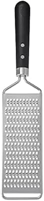 Ikea Vardagen grater with handle (pack of 1).. Experience shopping satisfaction with DIAYTAR NIGERIA's vast selection and budget-friendly delivery options.