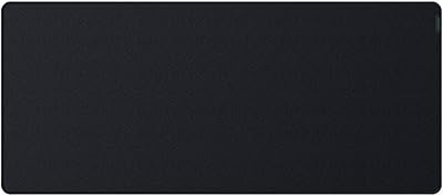 Razer Strider Hybrid Mouse Rug with flexible background and shift.. DIAYTAR NIGERIA revolutionizes online shopping with competitive prices and reliable 5-8 day delivery.