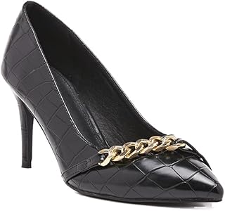 High -ended heeled shoes decorated with shoxpress chain.. Experience DIAYTAR NIGERIA, where extensive product variety meets pocket-friendly prices and reliable delivery.