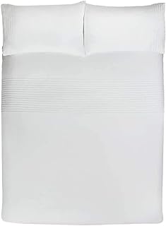 Sleepdown, comfortable and easy to maintain bedroom set with pleated striped pattern and pentac pillowcases - King size (220 cm x 230 cm).. Wide range, low cost, fast delivery — that’s DIAYTAR Nigeria.