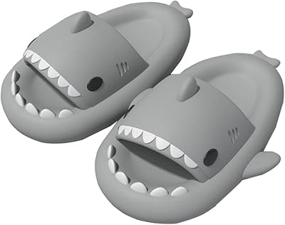 Cute slippers in the shape of unisex non -slip with open end, light summer slippers, relaxed beach sandals.. Navigate through thousands of products at pocket-friendly prices with DIAYTAR NIGERIA's easy-to-use platform.