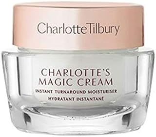 Charlotte tilbury charlotte's magic cream mini taille 0,5 oz/ 14,7 ml.. DIAYTAR NIGERIA redefines convenience with our vast product selection and swift nationwide delivery.