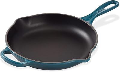 Cast iron stove The signature corset with cast iron handle, 9 inches (1-3/8 pint), dark sarcelle blue.. DIAYTAR NIGERIA: Bridging the gap between consumers and quality products with affordable nationwide shipping.