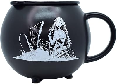 Cup with lid the strange Christmas of Mr. Jack, black, standard.. From office supplies to fashion — DIAYTAR Nigeria brings it fast.