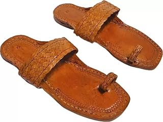 Kolhapuri leather sandals for Indian ethnic men jhuti Chappal.. DIAYTAR NIGERIA: The marketplace that brings affordable products to every Nigerian home in under 8 days.