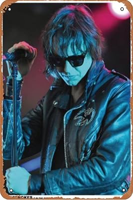 The Strokes Julian Casablancas T in the Park 2011 Vintage 12x8 "Vintage metal panel for the house, the bathroom, the living room, the bedroom.. DIAYTAR NIGERIA revolutionizes e-commerce with our affordable prices and dependable delivery timeframes.