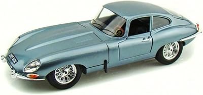 BURAGO TOET car 1961 JAGUAR E -Type Coupé, Bleue, Model 12044 - 1/18 scale.. DIAYTAR NIGERIA delivers on every promise with our affordable prices and nationwide delivery service.