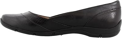 Life Stride Deja flat shoes already seen for women's palette.. Your shopping dreams realized through DIAYTAR NIGERIA's affordable platform with reliable delivery times.