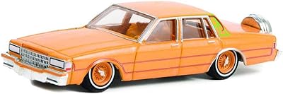 Greenlight 63030-f california lowriders series 2 classic 1990 chevrolet caprice avec continental collection 1:64.. DIAYTAR NIGERIA brings the marketplace to your home with budget-friendly prices and nationwide delivery.