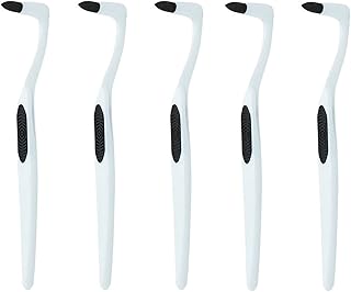 A set of 5 toothbrushes to clean, polish and whiten the teeth, white color.. DIAYTAR NIGERIA transforms online retail with unbeatable prices and consistent delivery timeframes.