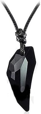 Wolf croc pendant necklace with black crystal pattern, for men and women.. Shop smart and save with DIAYTAR NIGERIA's extensive product range and 5-8 day delivery guarantee.