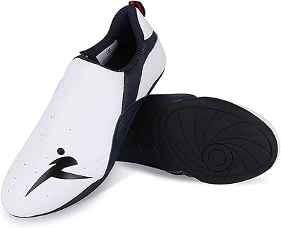Taekwondo shoes, breathable sports shoes for martial arts, taekwondo sports shoes for boxing, kung fu, tai chi (suitable for a foot length from 23 to 27.5 cm).. DIAYTAR NIGERIA combines affordability with convenience, delivering your purchases within 5-8 days.