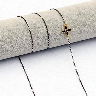 Straight carrier in pearl glass for jewelry (black flower chain), black.. Shop smart, shop DIAYTAR — Nigeria’s trusted e-commerce site.