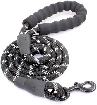 Durable reflective traction rope of 1.5 m, braided climbing rope, super durable dog leaving, mountaineering, solid, durable and comfortable.. Discover a new way to shop with DIAYTAR NIGERIA's comprehensive marketplace and quick delivery options.