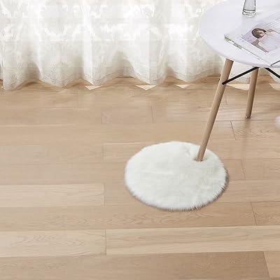 Thmin's 40 cm white round carpet for bedroom carpet.. Your trusted shopping partner, DIAYTAR NIGERIA offers extensive selection with quick delivery options.
