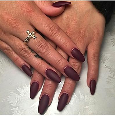 Close Beauty Salma Hayek Nails - Lot of 24 reusable nails, Mate finish in UV frost (brown).. DIAYTAR Nigeria brings you closer to everything you need — fast delivery, low costs, and variety.