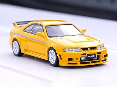 Skyline GT-R (R33) 400R RHD (right-wing) light yellow with stripes.. Shop confidently with DIAYTAR NIGERIA, offering affordable prices and reliable delivery within a week.
