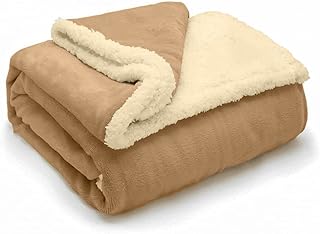 Sherpa King size bed cover sofa cover in double velvet.. Shop with confidence at DIAYTAR NIGERIA, enjoying competitive prices and delivery within 8 days.
