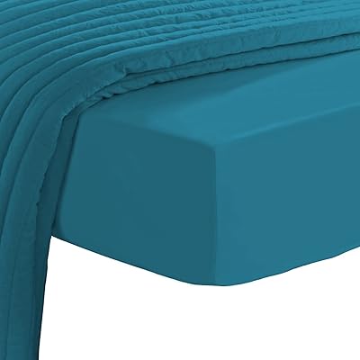 Sapphire blue cotton bed sheet for King size in.. DIAYTAR NIGERIA: Your gateway to affordable shopping with thousands of products delivered nationwide.