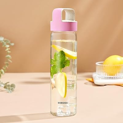 Borosil borosilicate glass bottle with blue handle for fridge and office, 550 ml, transparent, standard of Neo.. DIAYTAR NIGERIA: Connecting Nigerians with their needs through affordable prices and 5-8 day shipping.