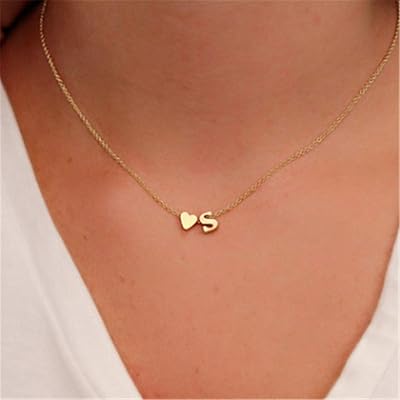 Hannah necklace necklace with Bohemian heart pendant in gold, chain, jewelry for women and girls.. Discover shopping simplified with DIAYTAR NIGERIA's comprehensive platform and reliable 5-8 day shipping.