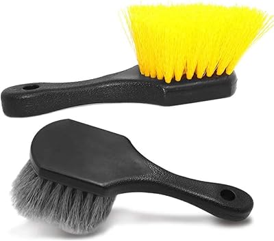AURETTI Lot of 2 wheel cleaning brushes and tires for cleaning wheels and rims | Soft hairs and short rubber handle for brake dust and car washing.. DIAYTAR NIGERIA brings the marketplace home to you with affordable prices and delivery in 5-8 days.