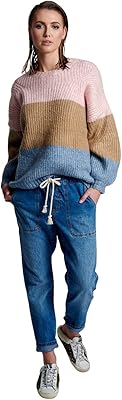 Low -waisted jeans with one teaspoon tightening cord for women.. Your digital shopping ally, DIAYTAR NIGERIA offers extensive selection with budget-friendly delivery.