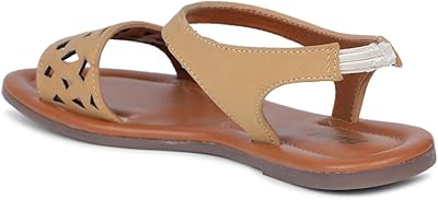 A modern hand sandal for women.. DIAYTAR NIGERIA combines affordability, variety, and convenience with nationwide delivery services.