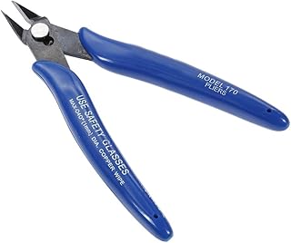 Electric cable, side cutting pliers, small diagonal non-slip rubber pliers, hand tools.. Shop from Nigeria's largest product selection at DIAYTAR, with budget-friendly prices and swift delivery.