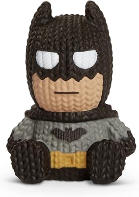 Mini Batman size vinyl figurine made by robots by robots.. No stress, no delays — DIAYTAR Nigeria is your trusted shopping partner.