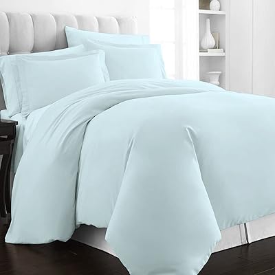 Simple cotton bedroom set in bizona 400 threads, baby blue, set of single sheets 100 % long cotton with long fibers, set of satin duvet cover (1 duvet cover and 1 pillowcase).. Why wait? Get your order in 5–8 days with DIAYTAR Nigeria.