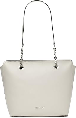 Small Calvin Klein Hailey handbag with zipper and chain.. Shop smarter with DIAYTAR NIGERIA's vast product range and budget-friendly delivery within the week.