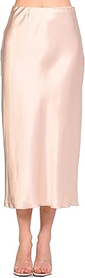 Poche in Libis Satin.. DIAYTAR NIGERIA revolutionizes e-commerce with our affordable prices and dependable delivery timeframes.