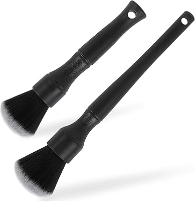 Set of car cleaning brushes - Set of interior and exterior car cleaning brushes in anti -scratch microfiber to clean the motor ventilation grid and the seat wheel (2 rooms).. Find quality and variety without breaking the bank — only on DIAYTAR Nigeria.