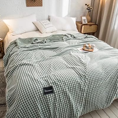 Corail polar cover, bed cover, flannel blanket, siesto blank on sofa, single avocado green dormitory cover, 120 x 200 cm.. From tech gadgets to groceries, DIAYTAR Nigeria is your all-in-one online store. And the best part? Delivery happens fast — between 5 to 8 days.