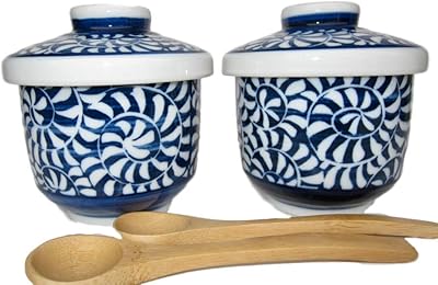 Japanese Mochi Mino Ware Mochi cups with lid and spoon, authentic karakosa arabic pattern in navy blue on white, lot of 2 tg17629 Japan.. DIAYTAR NIGERIA: Your affordable marketplace with reliable 5-8 day shipping across Nigeria.