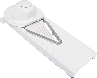 Set of V Swissmar slicers with Mandolin, 5 pieces.. Enjoy the simplicity of shopping with DIAYTAR NIGERIA, offering vast choices delivered in just 5-8 days.
