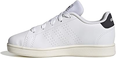 Adidas adivantyle lifestyle shoe for unisex children.. DIAYTAR NIGERIA revolutionizes online shopping with competitive prices and reliable 5-8 day delivery.