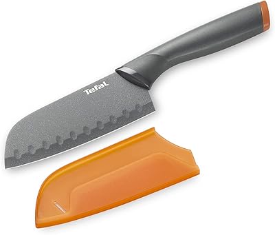 Tefal Fresh Kitchen Santoku knife with lid, 12 cm, gray/brown, stainless steel/plastic, K1220104.. DIAYTAR NIGERIA combines extensive variety with budget-friendly prices and prompt nationwide delivery.