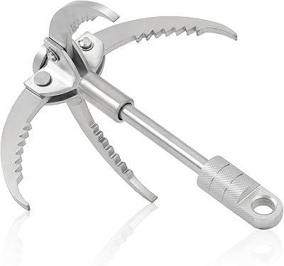 Large carabiner, 4 folding stainless steel claws for outdoor survival, campsite, hiking, climbing in trees and mountains.. Shop confidently on DIAYTAR Nigeria — everything you need, delivered quickly.