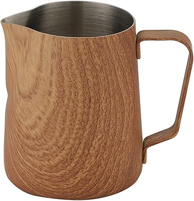 XPL DS milk foam pit, capacity 600 ml, capacity 20 oz, in stainless steel, with an artistic design to make milk foam, cappuccinos and lattés.. Shop the future with DIAYTAR NIGERIA - thousands of products, unbeatable prices, delivery within a week.