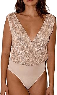 Summer combination for women, high -end, versatile revealer, brilliant rear base, sexy, V -neck, 2023 barbotic combination.. Discover the convenience of DIAYTAR NIGERIA's vast product range delivered affordably in 5-8 days.