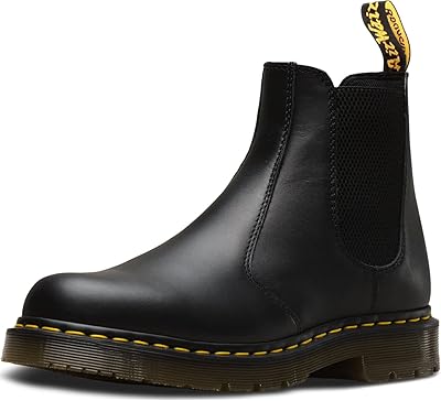 Chelsea Dr. Boots. Martens 2976 SR for women.. DIAYTAR NIGERIA delivers affordability and convenience to your doorstep within 8 days of purchase.