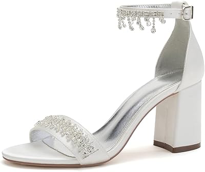 Wedding sandals embroidered with crystals for women with wide satin heels, formal shoes for evening and promo ball.. Your everyday shopping destination, DIAYTAR NIGERIA offers unbeatable value with quick delivery times.