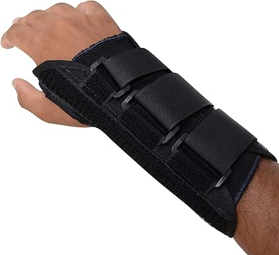 Preston fabric wrist skid, orthopedic support orthosis for tendonitis of the left hand, injury of the carpal canal, pain, complete function of the finger (right hand).. DIAYTAR NIGERIA: Connecting every Nigerian with quality products at prices everyone can afford.
