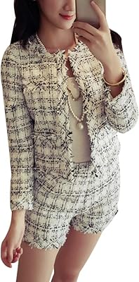 TWO TWEED TWEED PARTS FOR WOMEN WITH Coat and Coat with Pompons + Short costumes.. Shop smarter, not harder with DIAYTAR NIGERIA - thousands of products at your fingertips with affordable delivery.