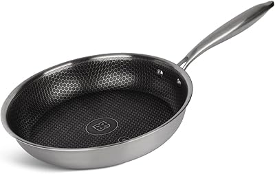Edinburg stove, size 28 cm, black, non -stick, in the shape of a honey radius inside, without lid.. Shop confidently with DIAYTAR NIGERIA, offering affordable prices and reliable delivery within a week.