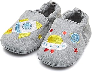 Non-slip walking shoes for baby boys and girls with flexible sole, newborn moccasins, cradle sneakers.. Experience the future of shopping with DIAYTAR NIGERIA's extensive selection delivered in just 5-8 days.