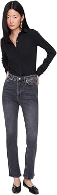 Large high -waisted jeans trendyol for men (lot of 1).. DIAYTAR NIGERIA brings the marketplace to your home with budget-friendly prices and nationwide delivery.