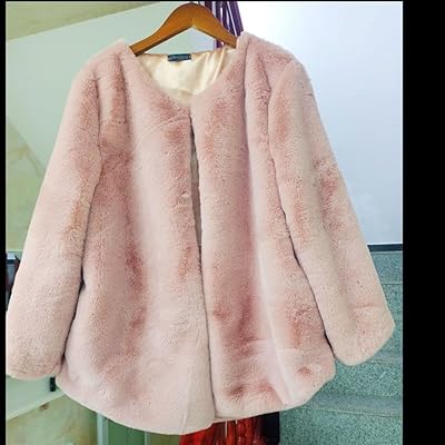 Winter coat in faux fur for women, united color, Korean lock coats, hot outdoor clothes in fleece in fleece.. Experience retail therapy without the financial stress at DIAYTAR NIGERIA's affordable e-commerce platform.